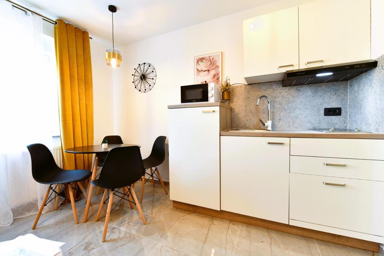 Apartmani Brium Rakovica Zewnętrze zdjęcie