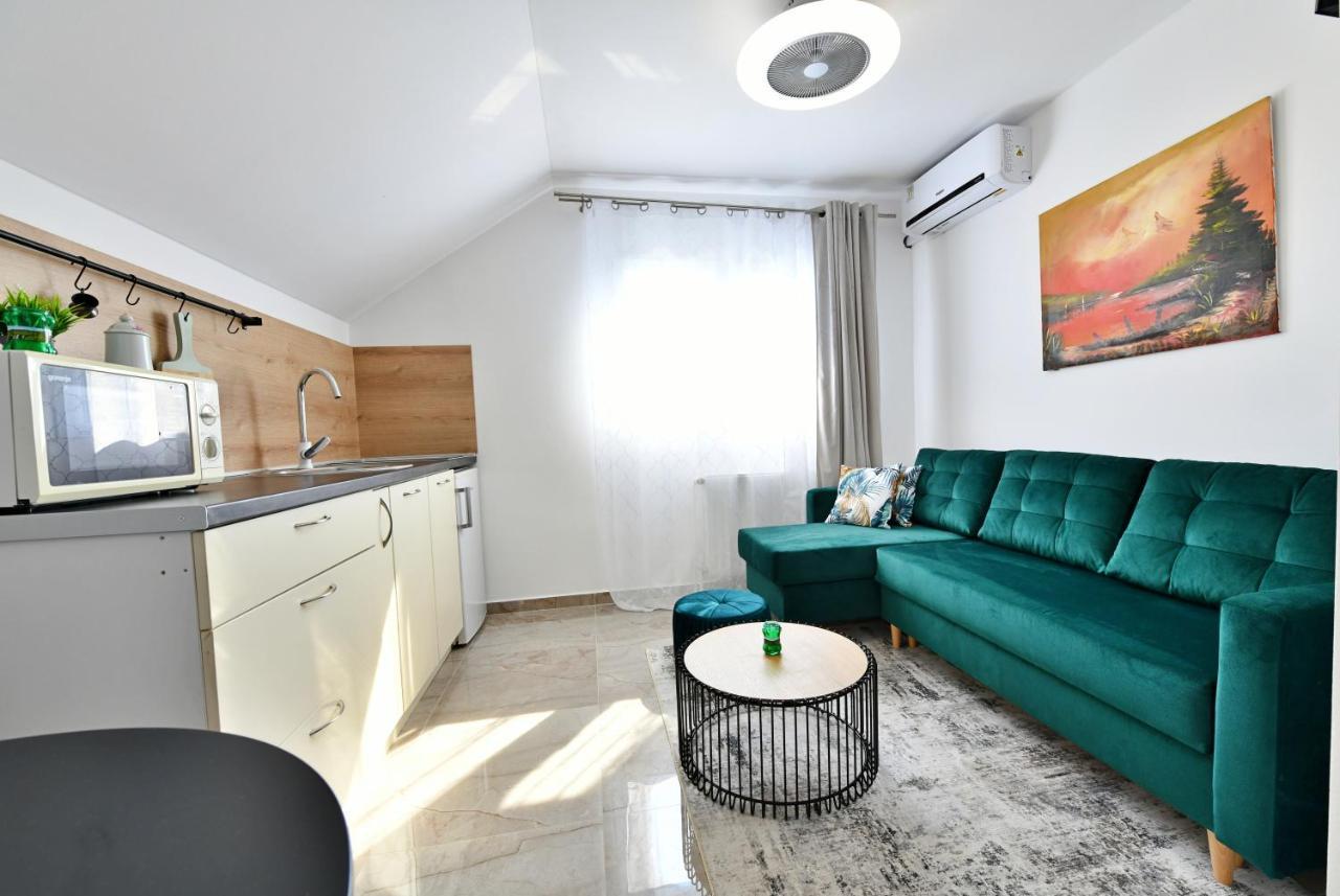 Apartmani Brium Rakovica Zewnętrze zdjęcie