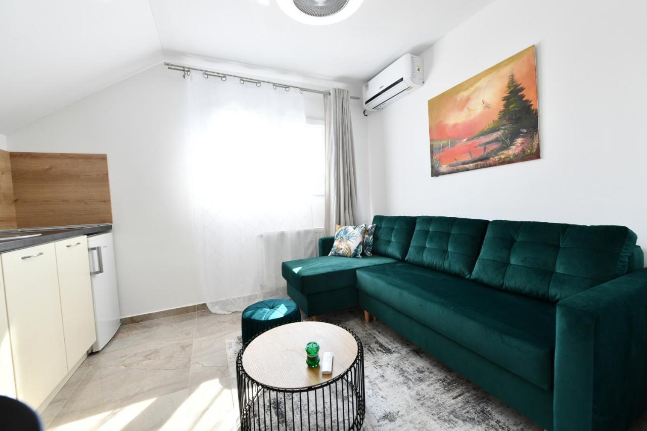 Apartmani Brium Rakovica Zewnętrze zdjęcie